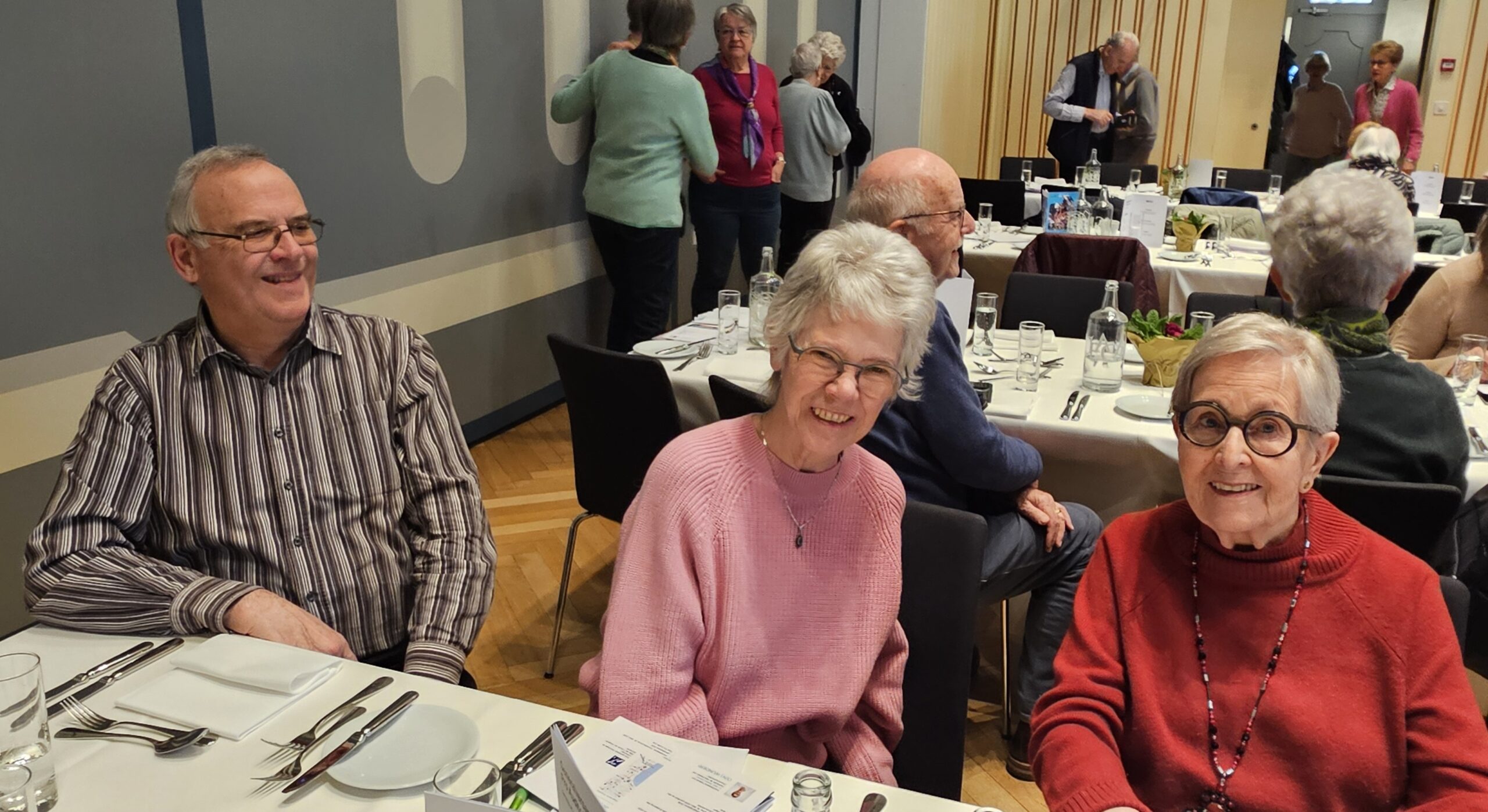 Mehr Sichtbarkeit und Barrierefreiheit – Pro Audito Zug im Aufbruch